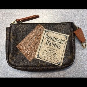 RARE Louis Vuitton Trunks Coin purse keychain
